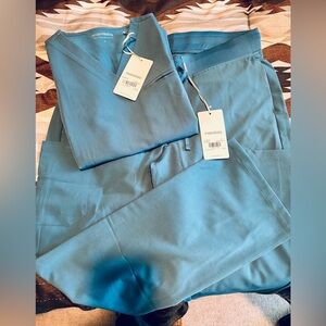Mandala Harbor Blue Scrub Set - S/M
